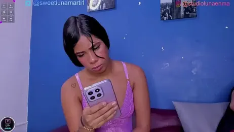 BeMyLover3 stripchat stream image