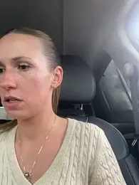 lola_tentatiion stripchat stream image