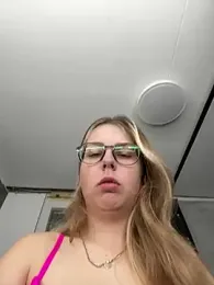 Livewithlucy stripchat stream image