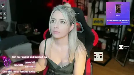 Lisaonthemoon stripchat stream image