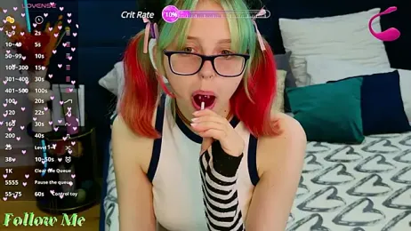 CoralineYoung stripchat stream image