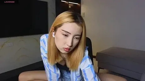 tinki_winkii stripchat stream image