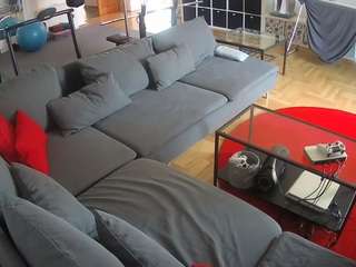 voyeurcam-julmodels-living-3 camsoda stream image