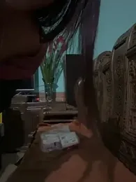 Queen_2k6 stripchat stream image