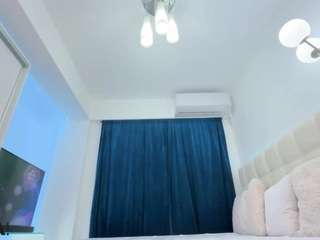 scarletandtom camsoda stream image