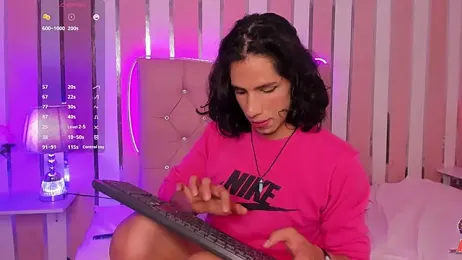 TylerBloom stripchat stream image