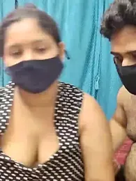 IND_COUPLE1 stripchat stream image, 25.04.2025 13:20