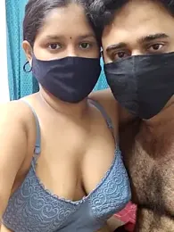 IND_COUPLE1 stripchat stream image, 25.04.2025 13:20