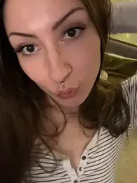 jade_369 stripchat stream image