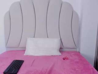 kaity-layne camsoda stream image