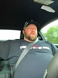 Strong_Bear89 stripchat stream image