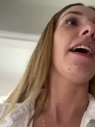 lola_tentatiion stripchat stream image