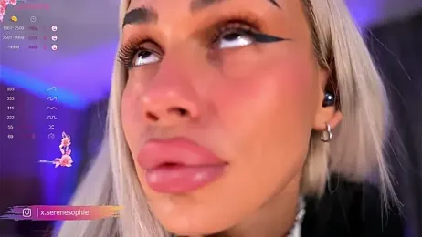 Serene_Sophiex stripchat stream image