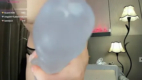 Kiki--2025 stripchat stream image