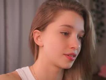 little_poetry chaturbate stream image, 26.04.2025 14:40