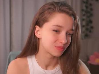 little_poetry chaturbate stream image, 26.04.2025 14:40