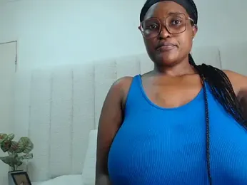 Bustygoddess32 stripchat stream image