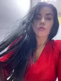 CrazzyChicks stripchat stream image