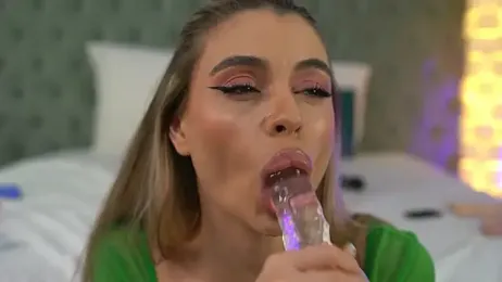 HaileyMadow stripchat stream image