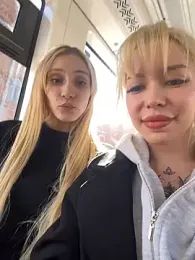 babydolll stripchat stream image