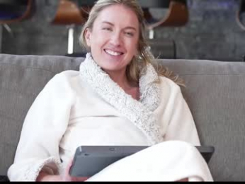 blondefoxsilverfox chaturbate stream image