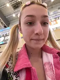 Lia__Love stripchat stream image