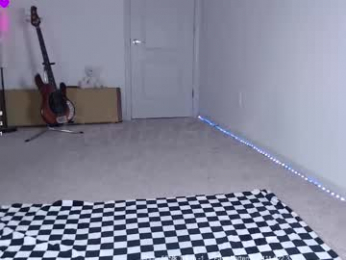 petitebrat chaturbate stream image