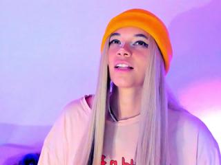 Scarlet Bridge flirt4free stream image