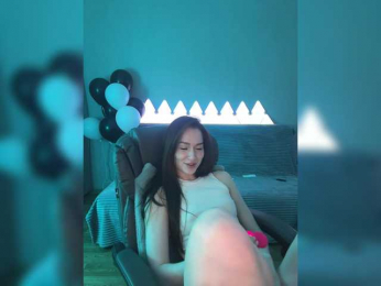 whiteTEA bongacams stream image