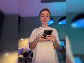 Nataliecroys bongacams stream image