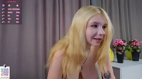 DaisyElmers stripchat stream image