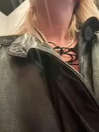 Milkyy_wway stripchat stream image