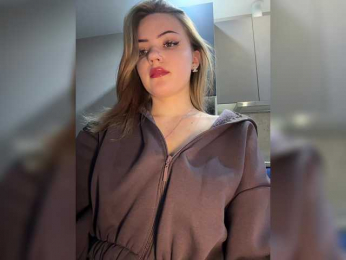 cuteflores bongacams stream image