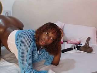 midnightmistress1 camsoda stream image