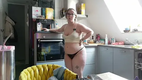 Little-Aylin stripchat stream image