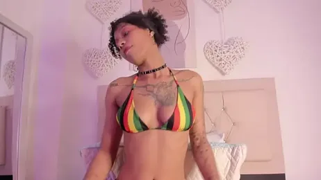 daiana_curly stripchat stream image