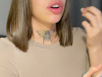 IRAONIC bongacams stream image