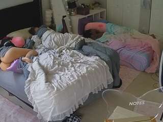 voyeurcam-house-charleys-room camsoda stream image