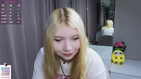 DaisyElmers stripchat stream image