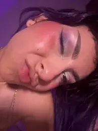 Cinamoonn stripchat stream image