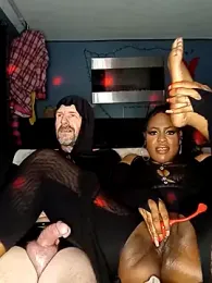 AmazonianMistress stripchat stream image