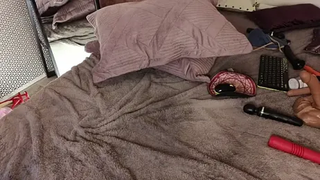 AmalyGreen stripchat stream image