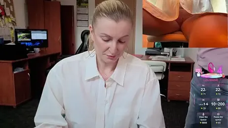 legsLONG stripchat stream image