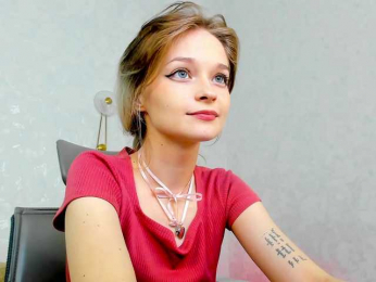 vialeta-baby bongacams stream image