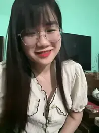 Queen_2k6 stripchat stream image