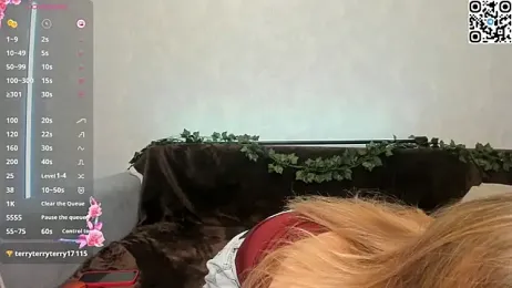 Helenn_Fox stripchat stream image