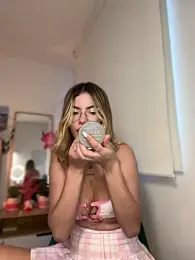 Your_Honeey stripchat stream image