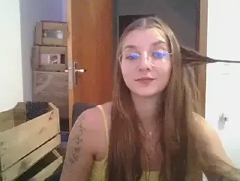 SweetyBabyDemon stripchat stream image