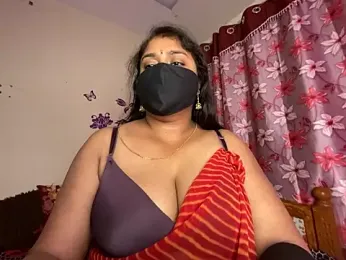 LouleyRanii stripchat stream image