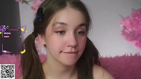 AmiLewis stripchat stream image